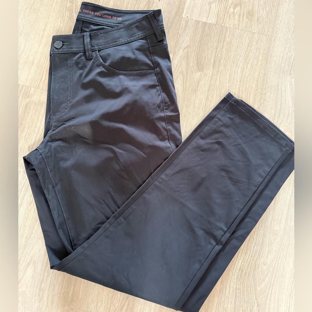 Men’s Rhone Commuter 5 Pocket Pant - Sz 32 waist